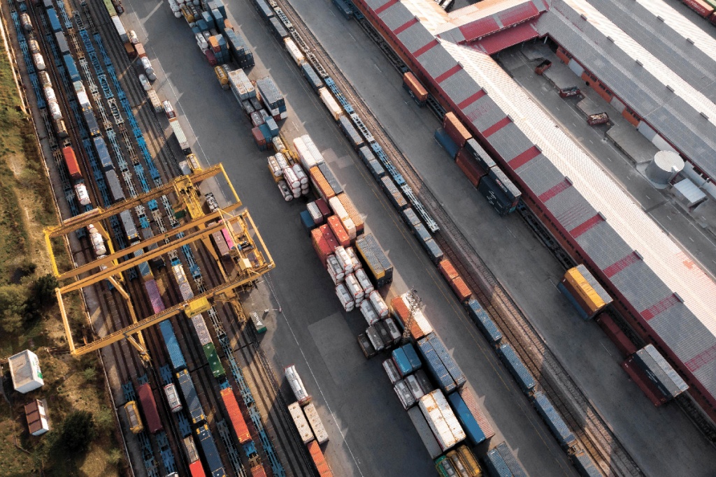 containers-and-railways-aerial-views.jpg containers-and-railways-aerial-views.jpg